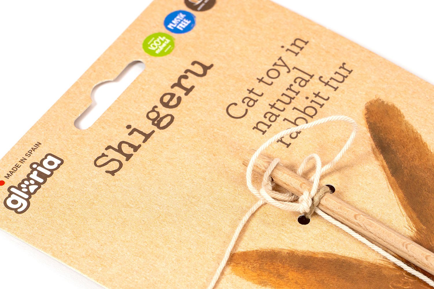 Detaliu eticheta jucarie pentru pisici Gloria Shigeru cu informatii produs