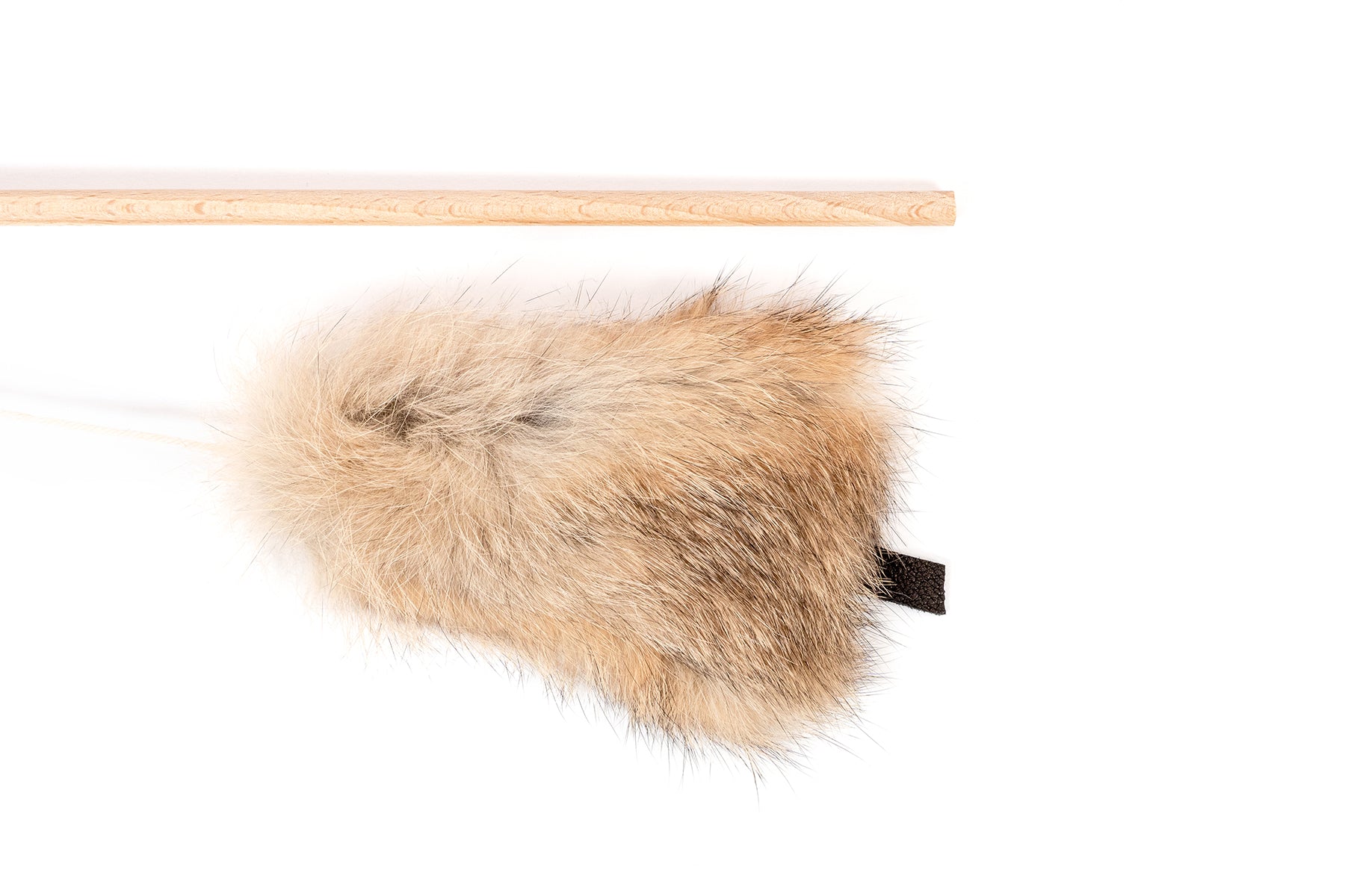 Detaliu blana naturala de iepure jucarie pentru pisici Gloria Shigeru