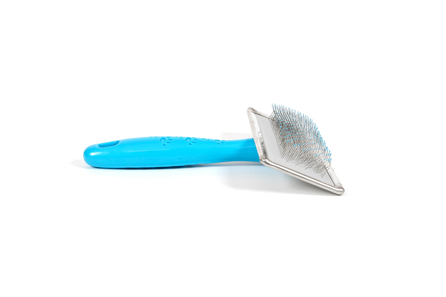 Perie slicker Kimbo Medium cu maner ergonomic pentru ingrijirea blanii